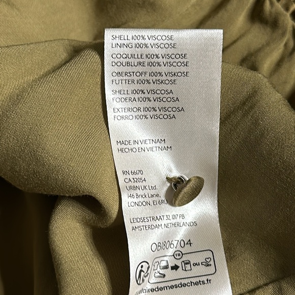 NWOT Anthropologie Balloon Sleeve Silky Blouse Olive Green Keyhole Back XL - Picture 10 of 12